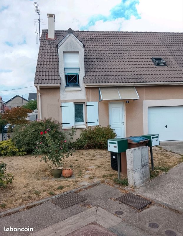 Maison 4 pièces 81 m² · à Le Petit-Quevilly · 81 m² · 240 000 €