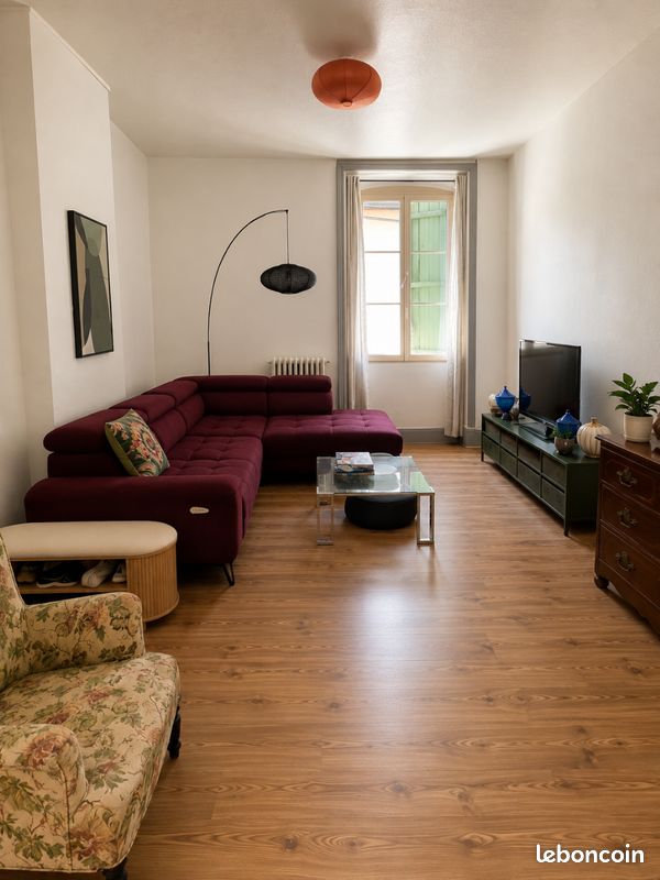 Appartement 5 pièces 110 m² · à Figeac · 110 m² · 890 €/mois