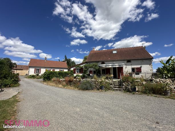 Propriété 4 pièces 98 m²