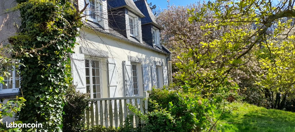 Maison 6 pièces 142 m² · à Le Relecq-Kerhuon · 142 m² · 1 100 €/mois