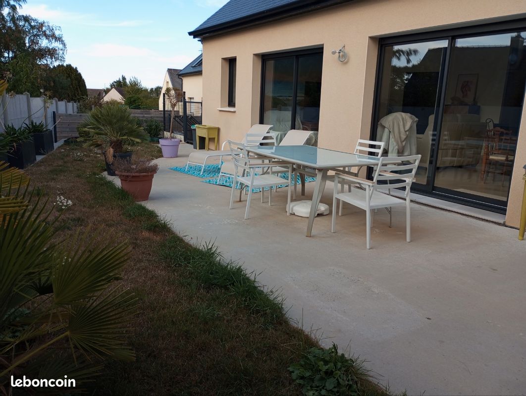 Maison 4 pièces 123 m² · à Gouville-sur-Mer · 123 m² · 375 000 €