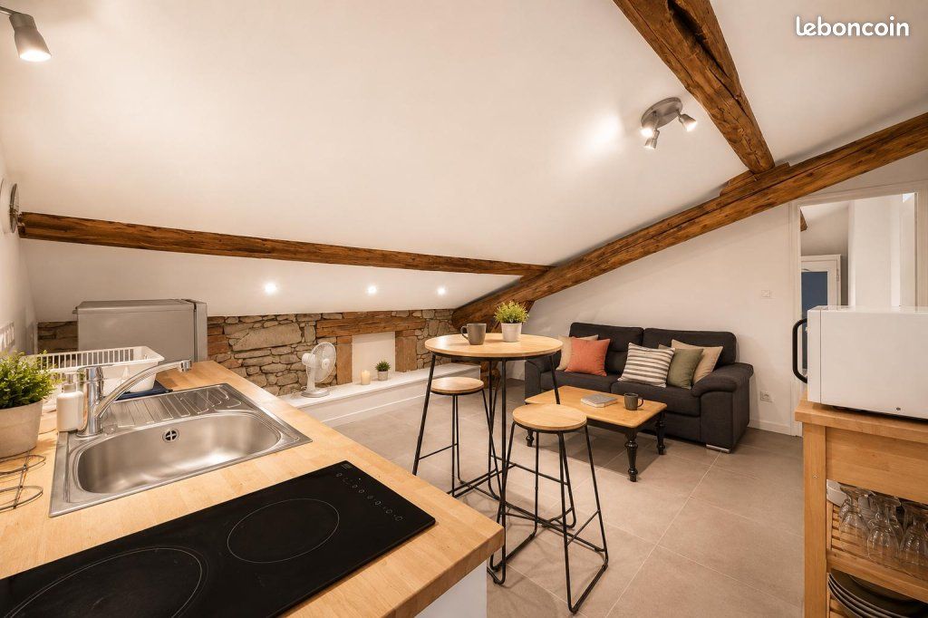 Appartement 3 pièces 29 m² · à Saint-Étienne · 29 m² · 595 €/mois
