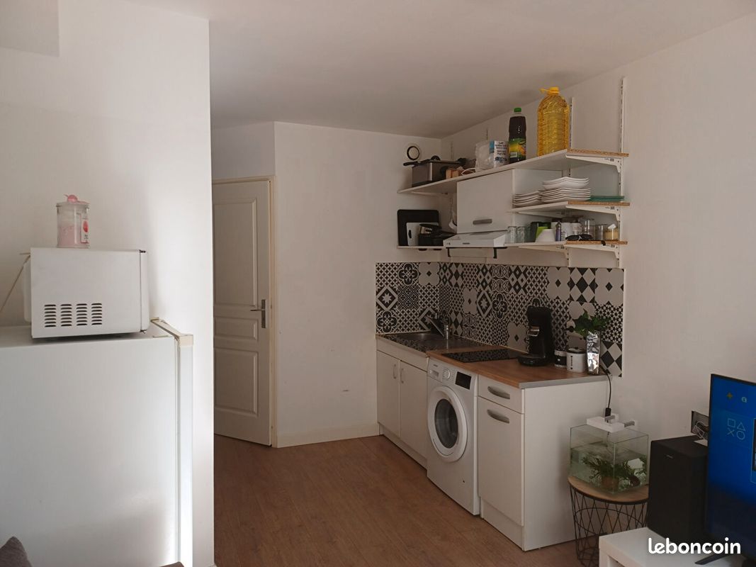 Appartement 3 pièces 25 m² - Bordeaux 33000 (image principale 1)