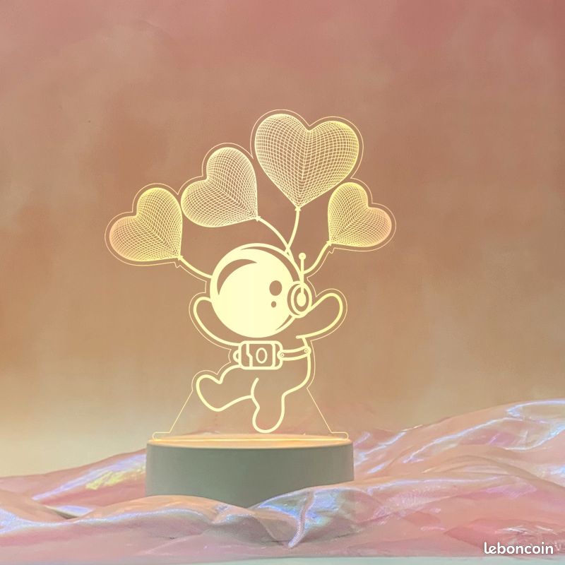 Lampe effet 3D petit astronaute avec ballons NEUVE (image 1)
