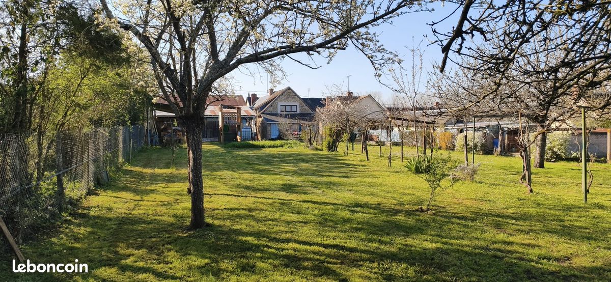 Maison 4 pièces 120 m² · à Tournon-Saint-Martin · 120 m² · 125 000 €