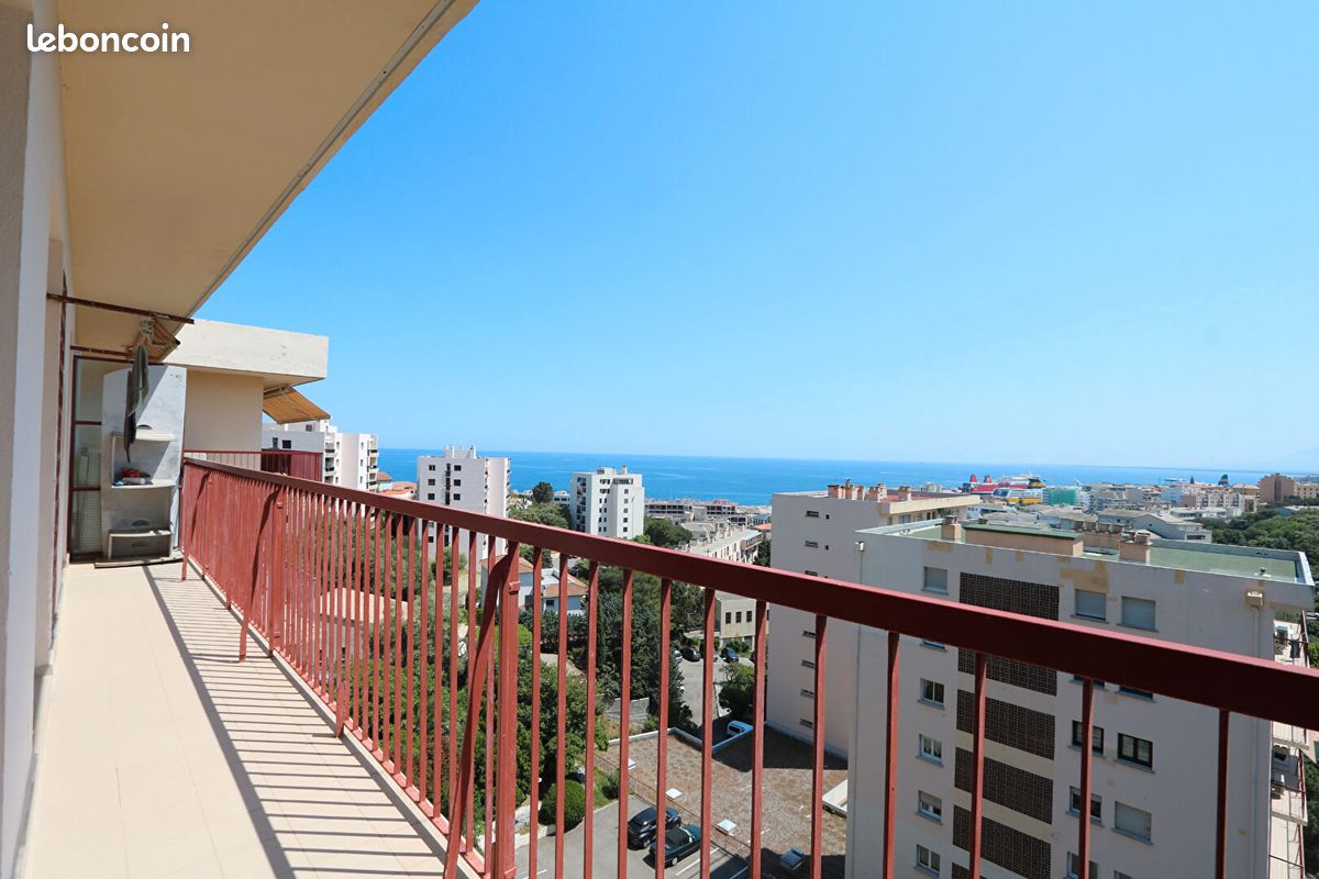Appartement 2 pièces 40 m² · à Bastia · 40 m² · 650 €/mois