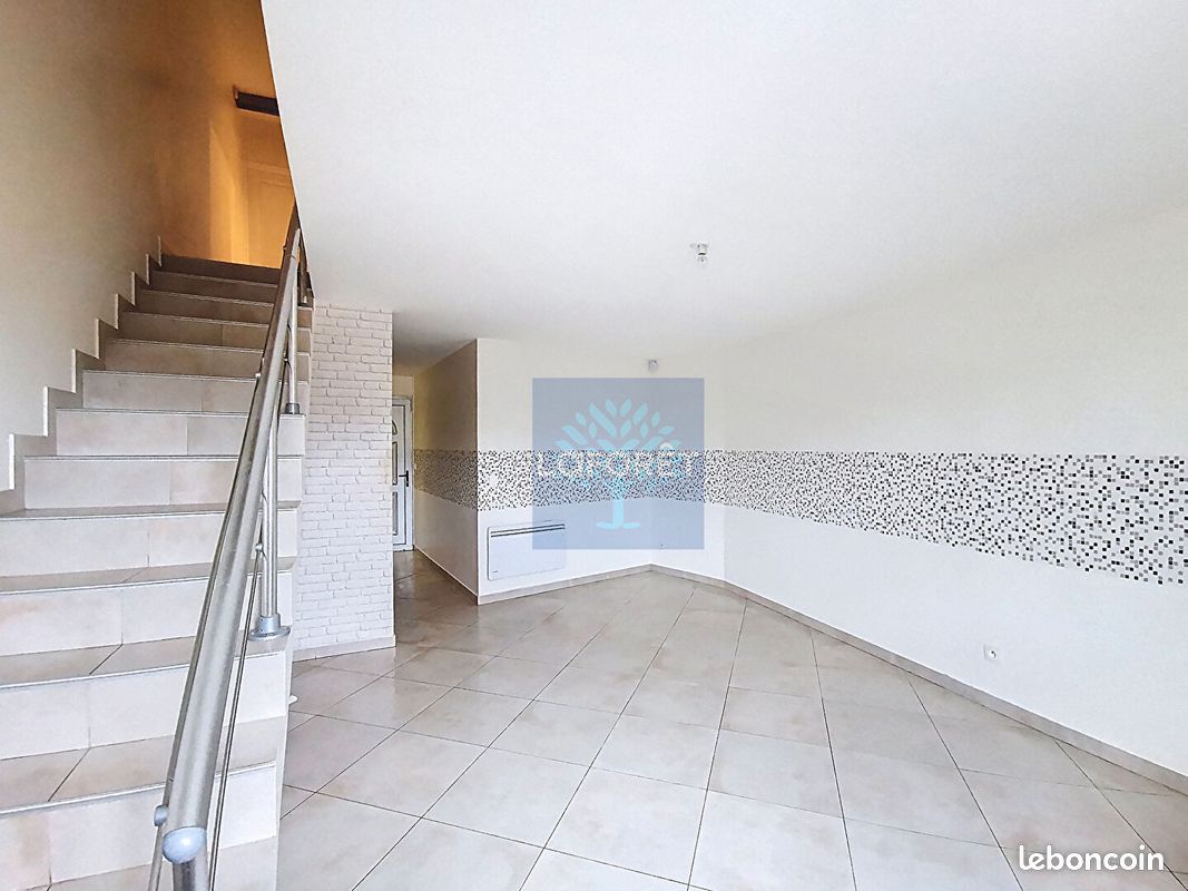 Appartement 2 pièces 53 m² · à Chambly · 53 m² · 850 €