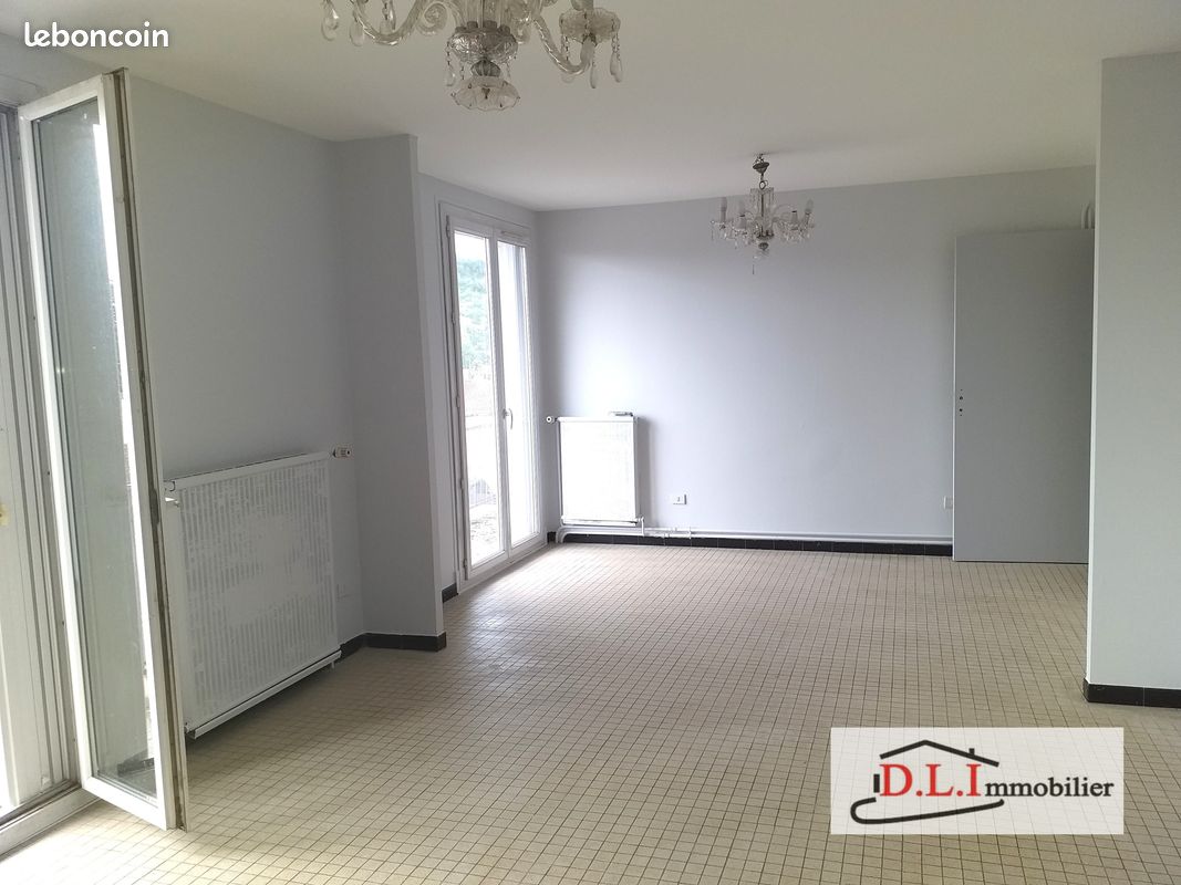 Appartement 4 pièces 92 m² · à Moissac · 92 m² · 650 €/mois