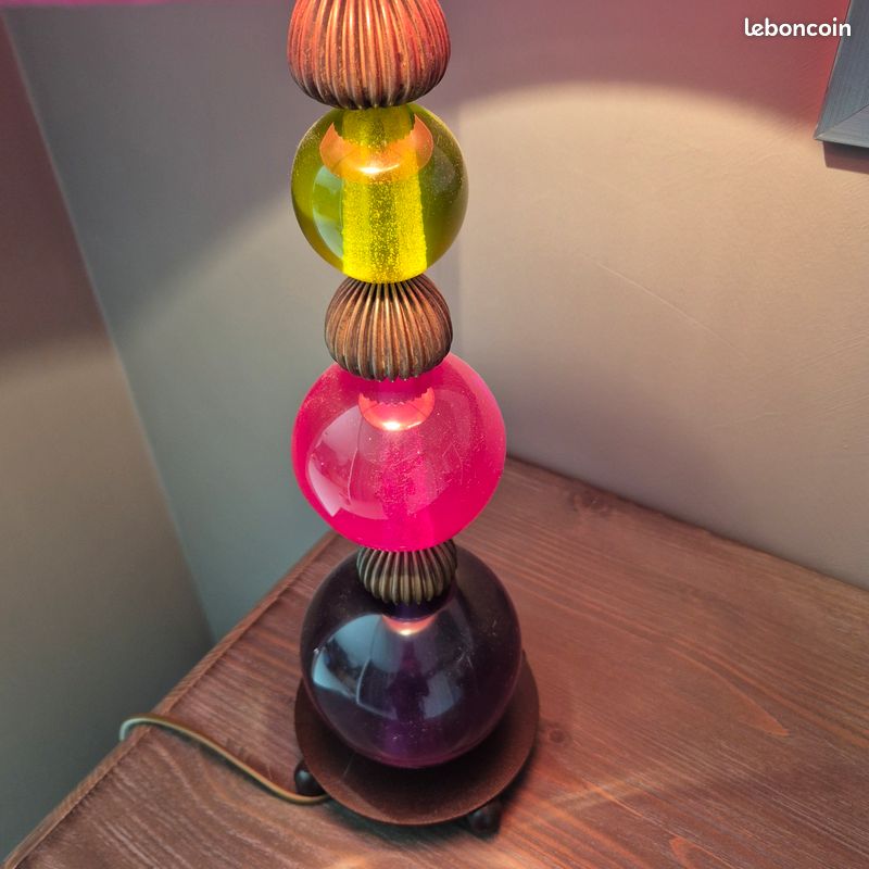 Lampe sur pied décorative (image 2)