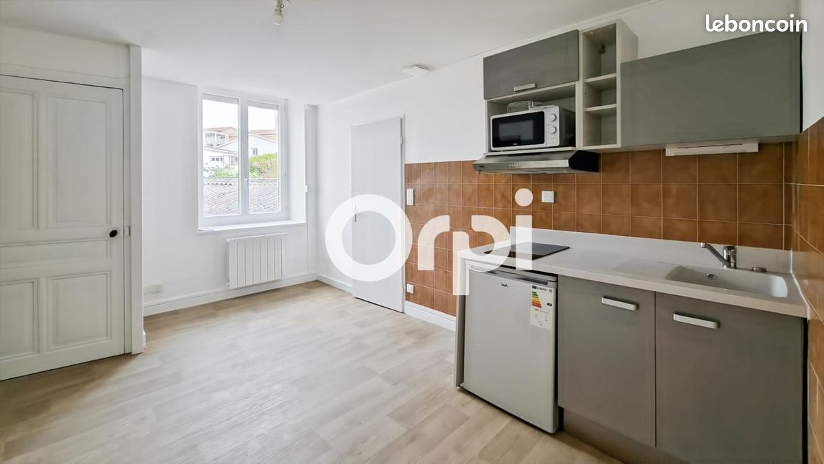 Appartement 1 pièce 29 m² · à Saint-Martin-en-Haut · 29 m² · 431 €/mois