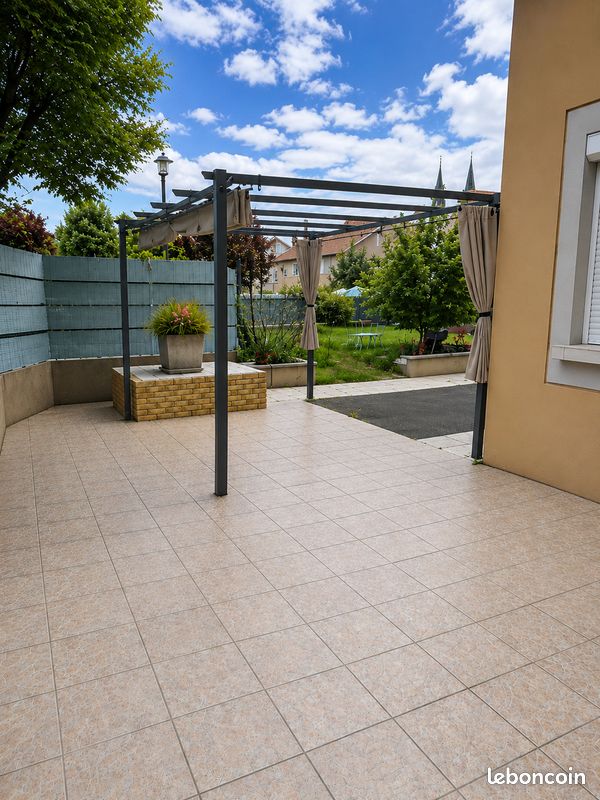 Appartement 3 pièces 86 m² · à Veauche · 86 m² · 219 000 €