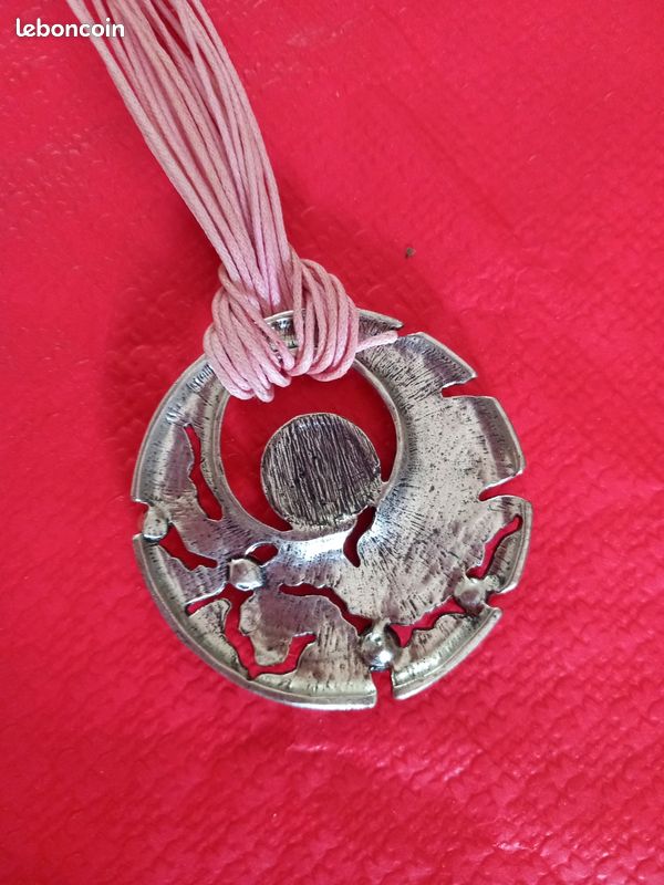 Colier fantaisie (image 3)