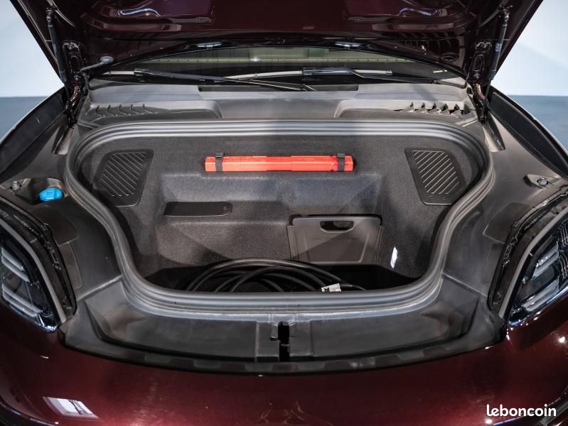 Porsche Macan 639ch Turbo MY25 (image 12)