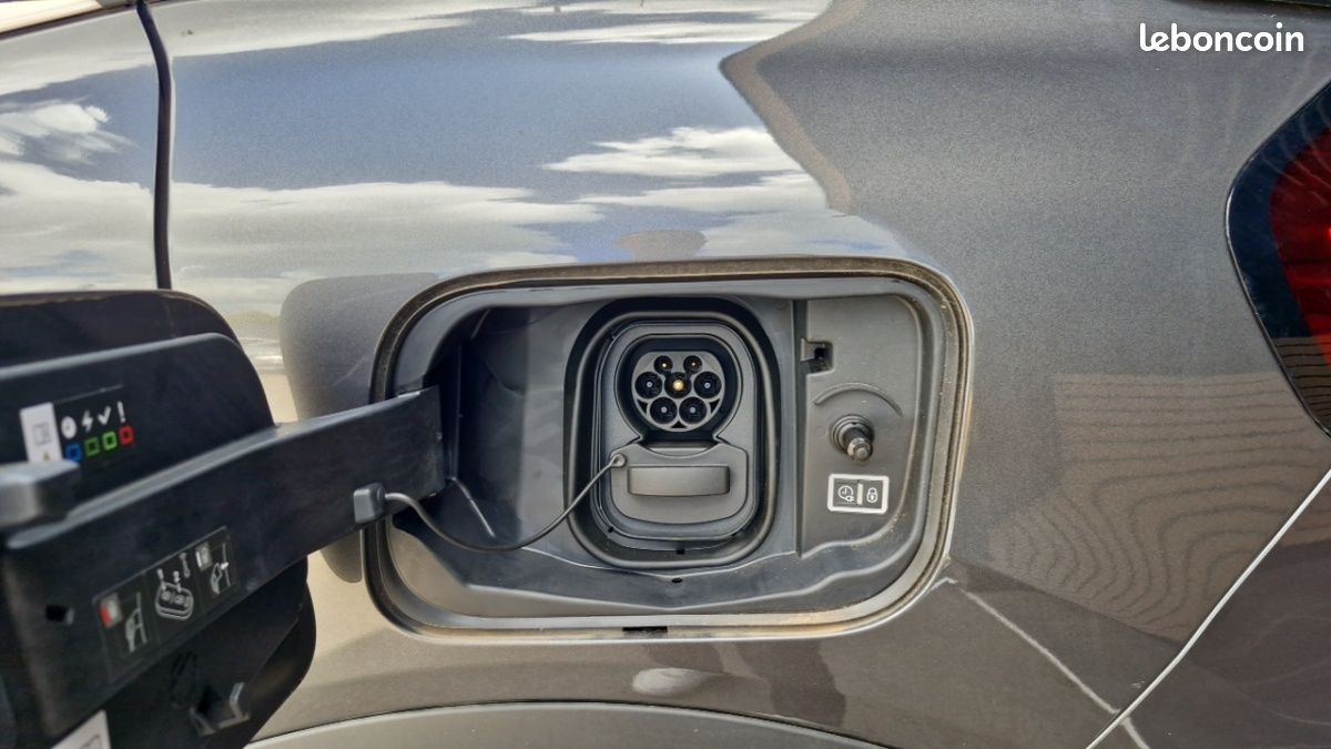 Citroën E-C4 136 CH AUTONOMIE STANDARD AUTOMATIQUE MAX (image 10)