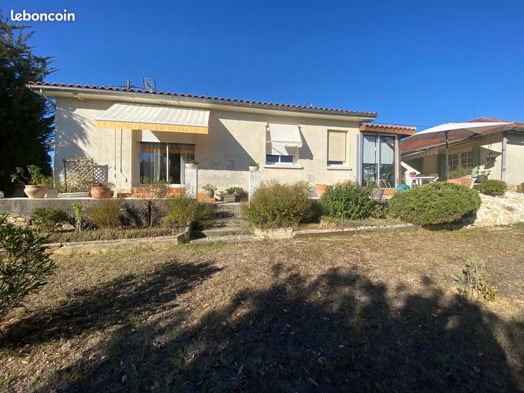 Maison 3 pièces 63 m² · à Auch · 63 m² · 900 €