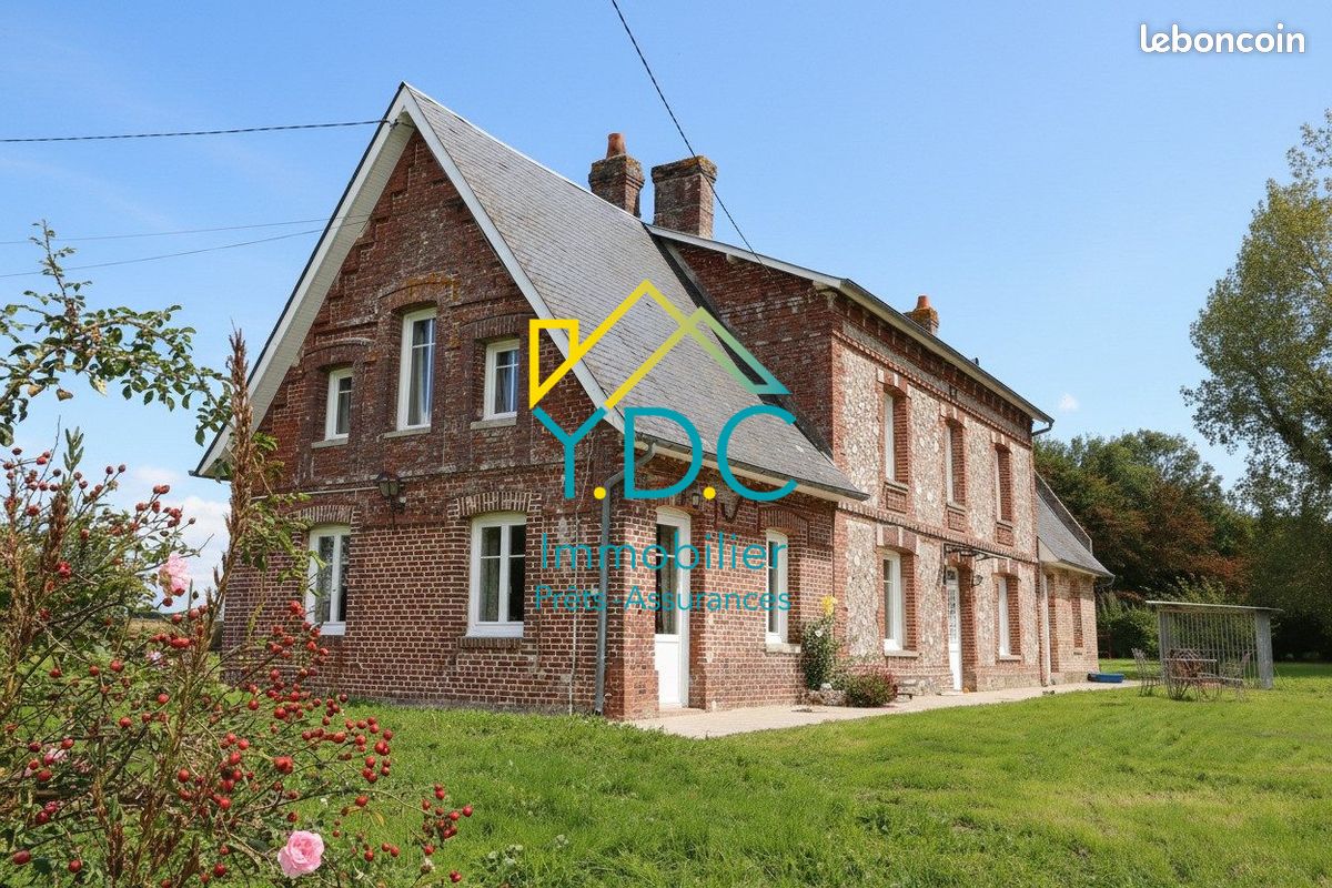 Maison 7 pièces 195 m² · à Héricourt-en-Caux · 195 m² · 414 500 €