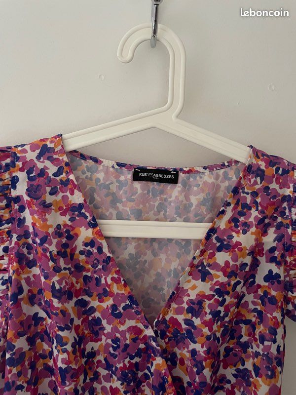 Robe rue des abbesses Vêtements