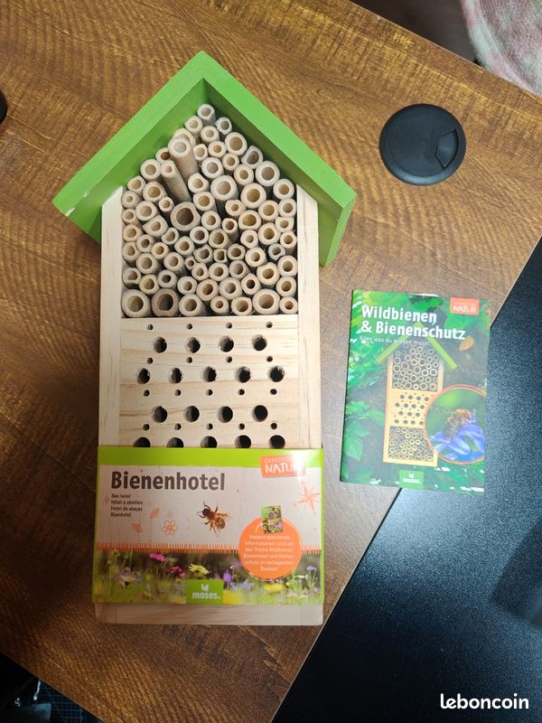 Hôtels à Insectes - Abeilles Sauvages, Bourdons & Cie Au Jardin