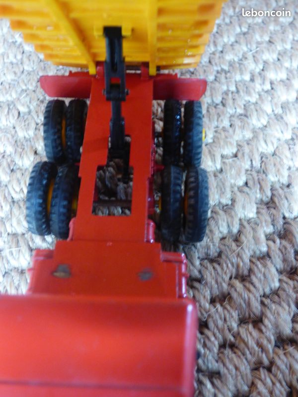 DINKY TOYS Berliet Gbo Benne Carriere 572 - Original - Jouet Ancien EUR 134,00 - FR