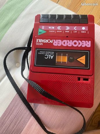 BALADEUR WALKMAN VINTAGE lansay EUR 17,00 - FR BALADEUR WALKMAN VINTAGE lansay EUR 17,00 - FR
