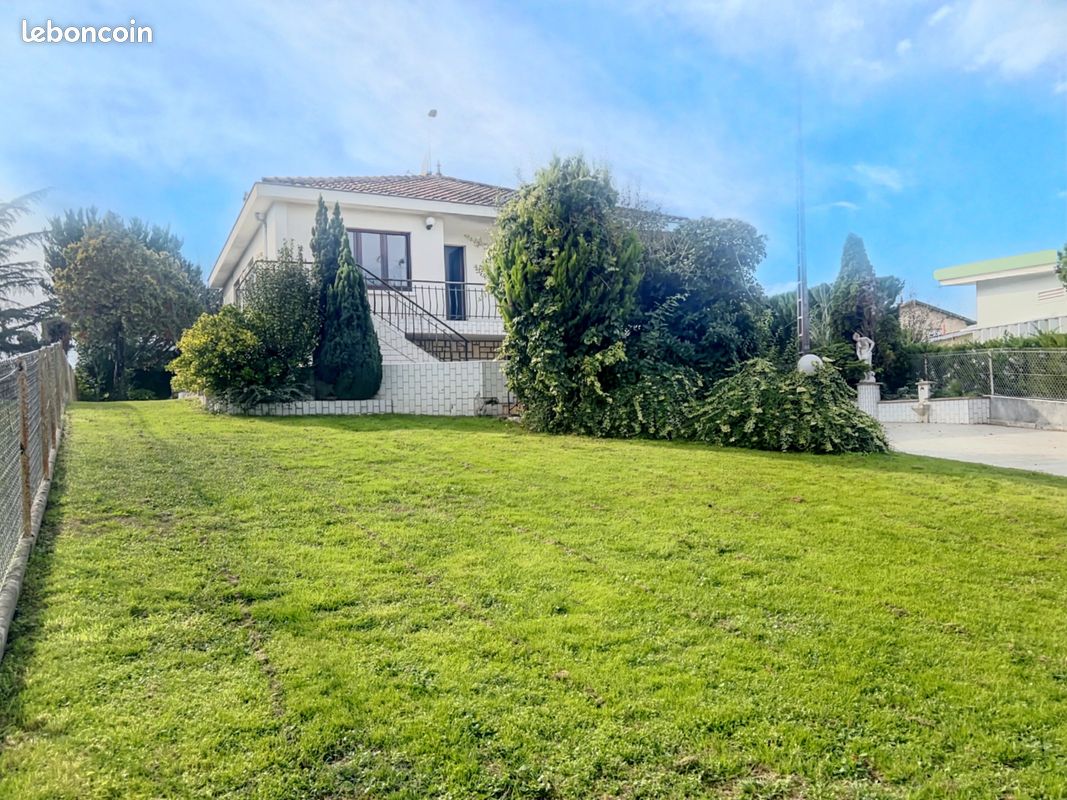 Maison 6 pièces 117 m² · à Martignas-sur-Jalle · 117 m² · 299 000 €