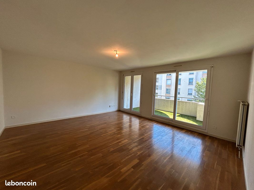 Appartement 2 pièces 53 m² · à Lyon · 53 m² · 889 €/mois