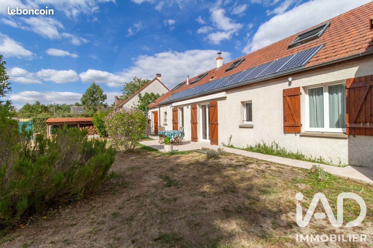Maison 8 pièces 170 m² · à Saint-Jean-de-Braye · 170 m² · 385 000 €