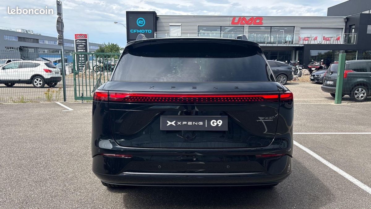 XPENG G9 Performance (image 4)