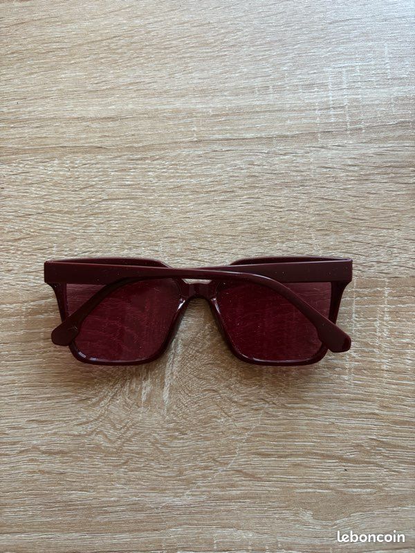 Lunette de soleil (image 2)