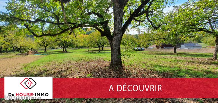 Terrain 4100 m² azerat