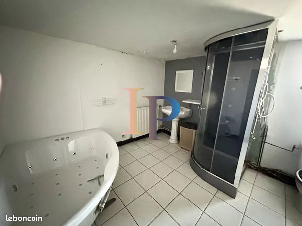 https://img.leboncoin.fr/api/v1/lbcpb1/images/c5/32/73/c53273b0be748465f2cdd819dba480b9ee52c8de.jpg?rule=ad-image