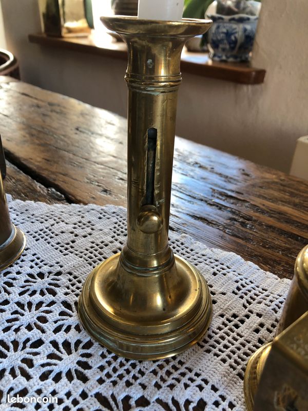 Lot De 2 Bougeoirs En Laiton Doré - Chandeliers - Occasion - Déco Table
