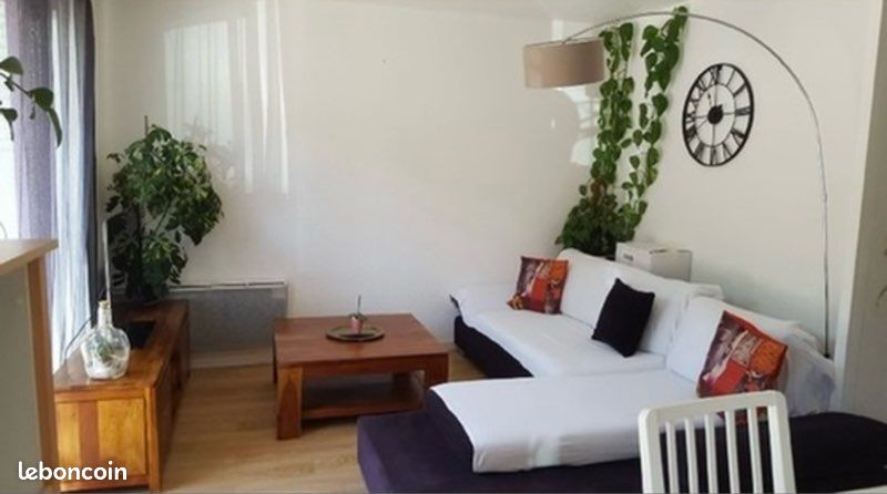 Appartement 3 pièces 56 m² · à Royat · 56 m² · 660 €