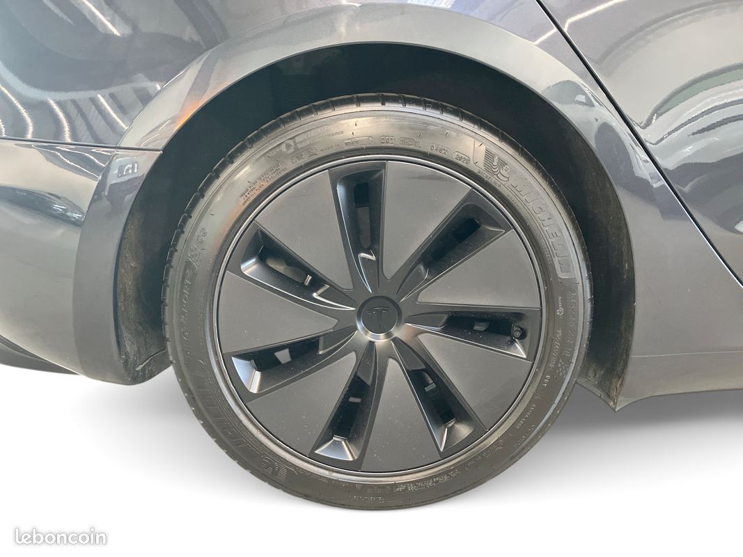 Tesla Model 3 2024 RWD - Véhicule d'occasion certifié (image 14)