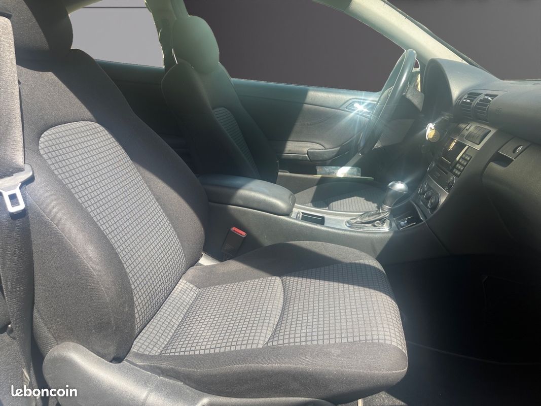 MERCEDES CLASSE C 220 COUPE SPORT 150Ch Garantie 12 mois (image 11)