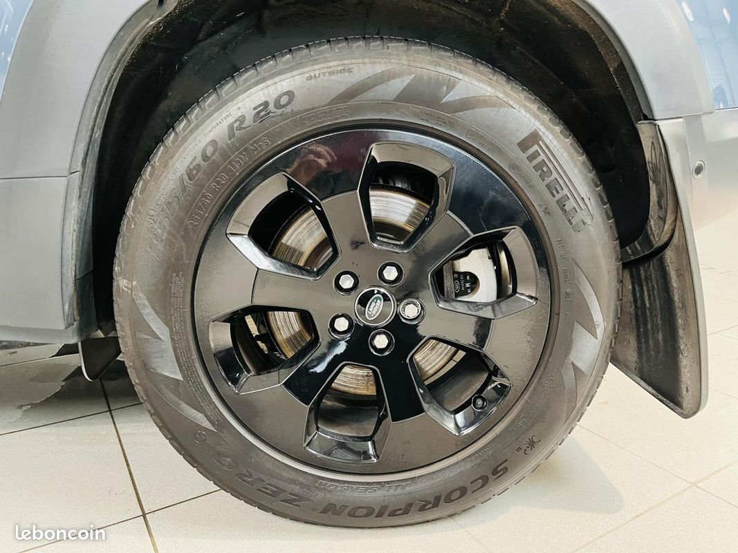 LAND ROVER DEFENDER 110 P400e PHEV BVA8 S (image 23)