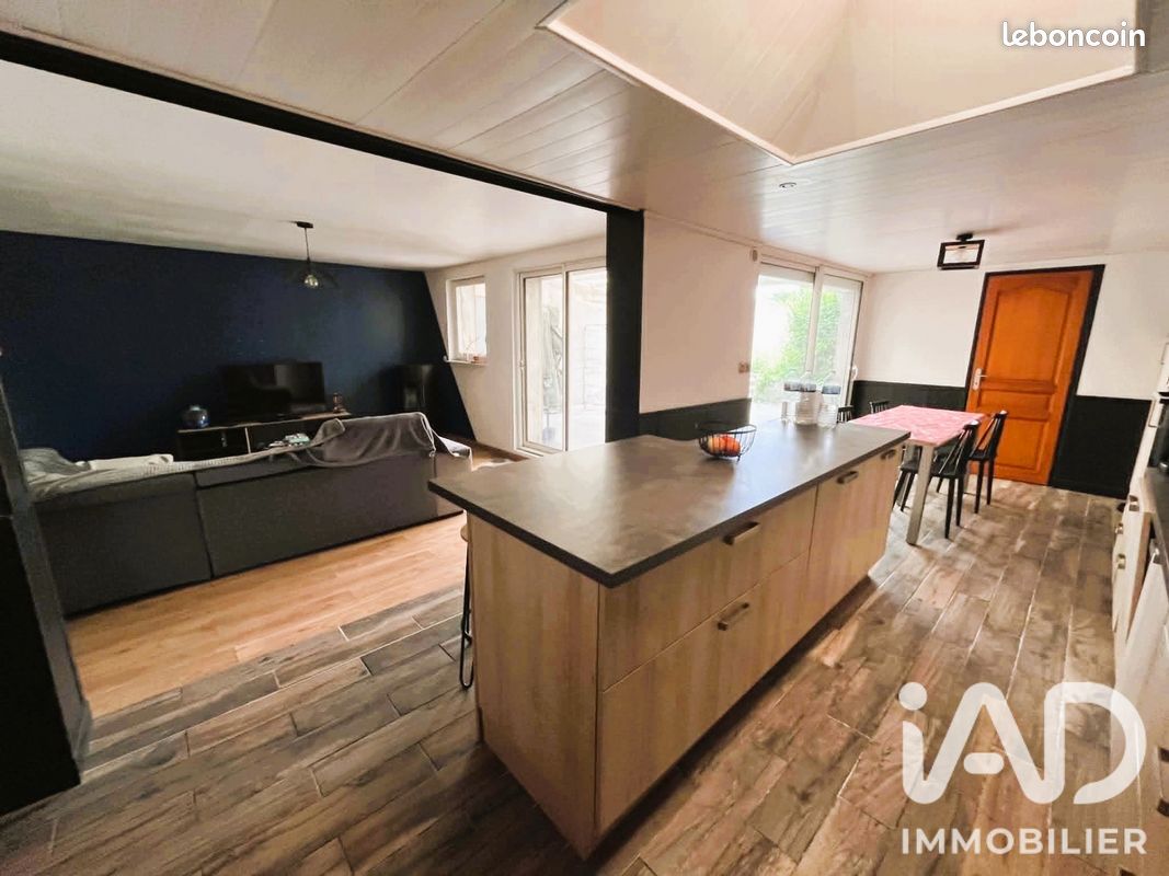 Maison 6 pièces 136 m² · à Labeuvrière · 136 m² · 168 000 €
