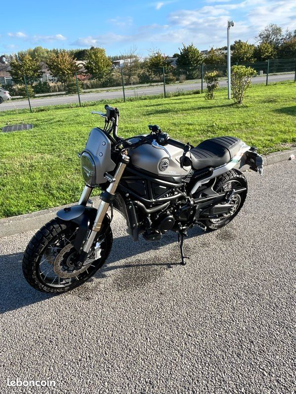 Benelli Leoncino 800 Trail (image 1)