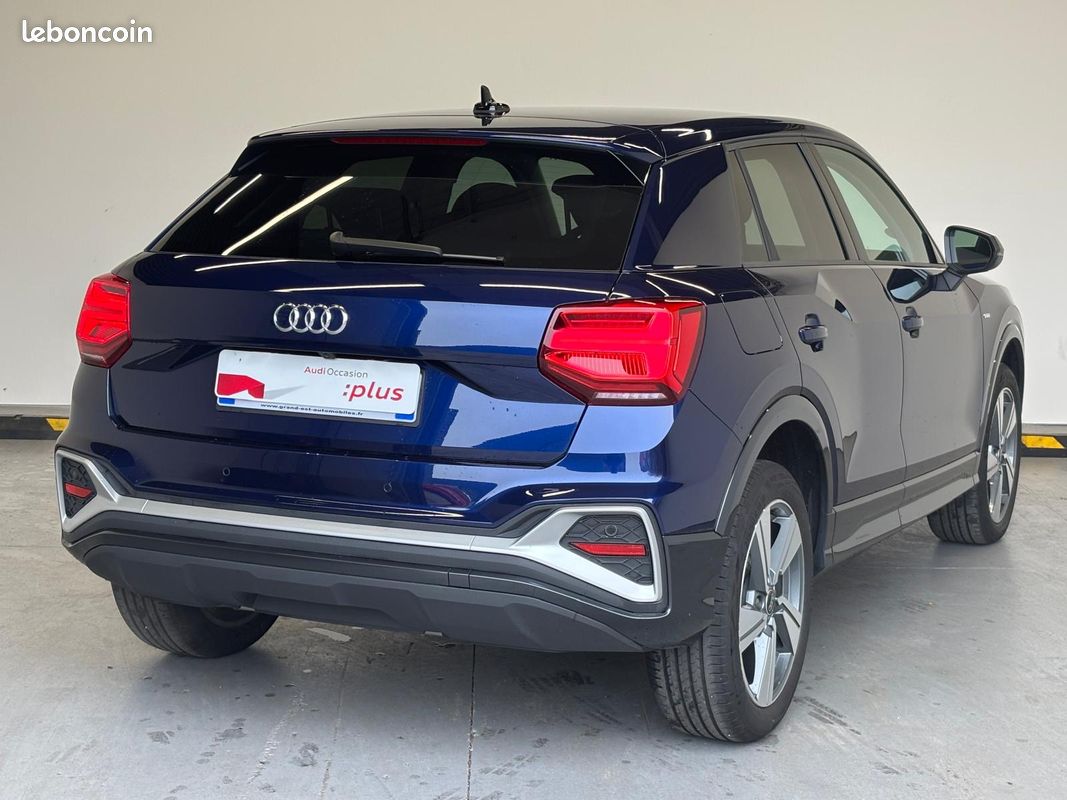 AUDI Q2 35 TFSI 150 S tronic 7 S line (image 7)