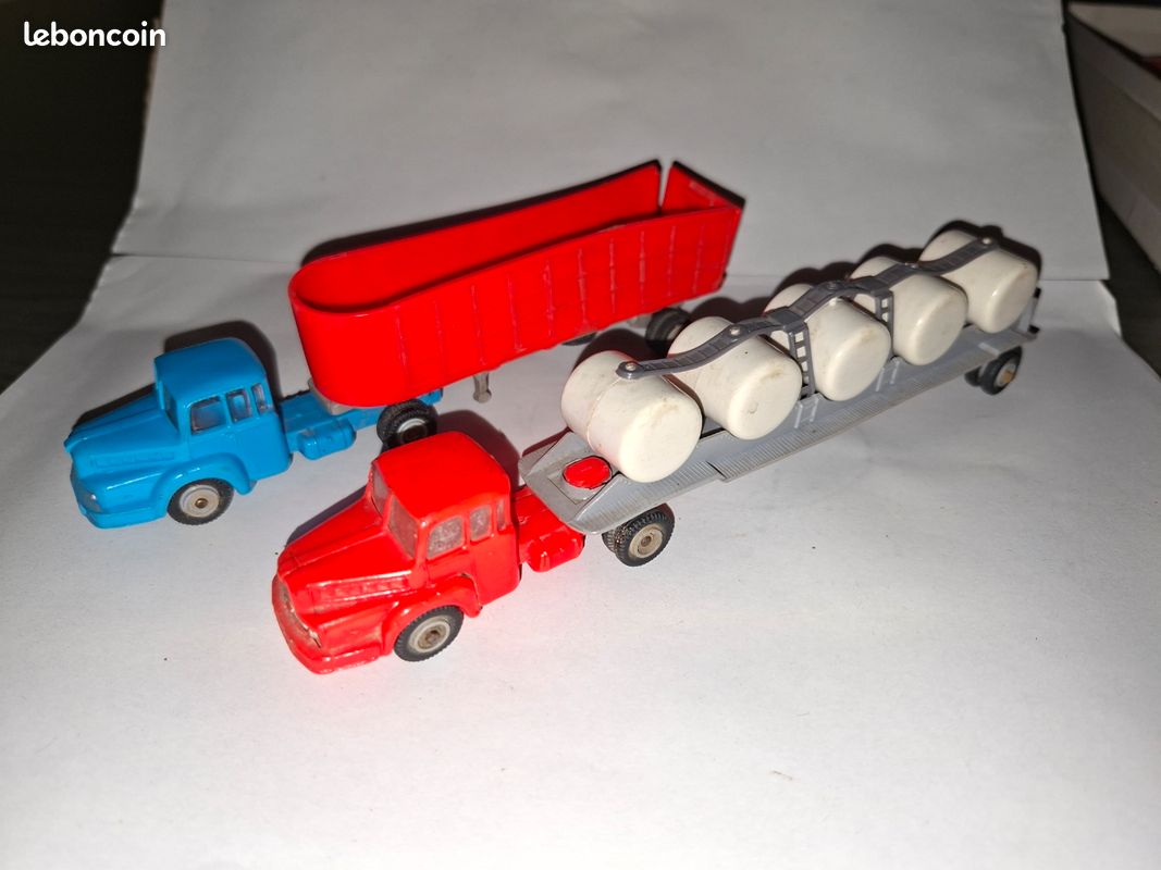 Micro Norev camions Unic avec remorques (image 1)