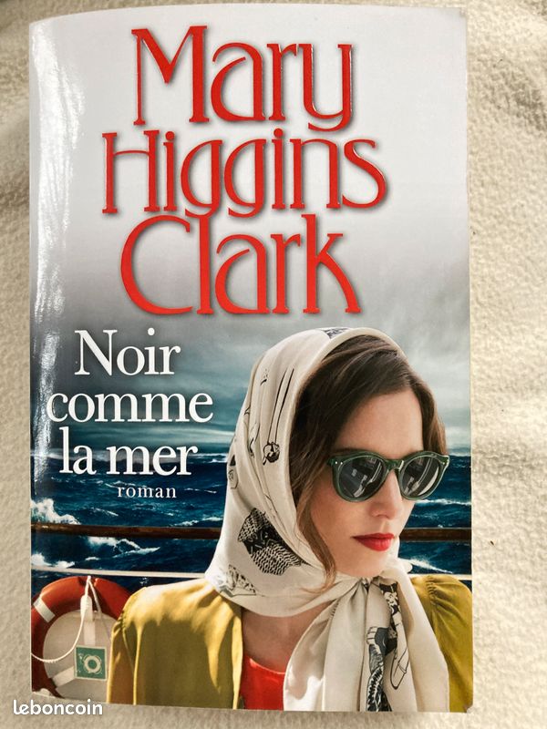 Livre noir comme la mer de Mary Higgins Clark (image 1)