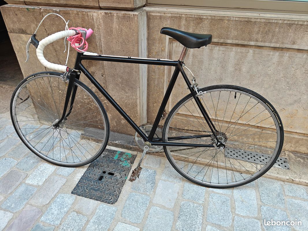 Vélo fixie (image 1)