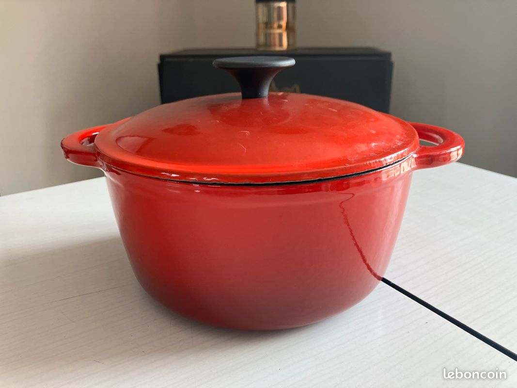 Cocotte en fonte émaillée 20 cm - Année 60/70 (image 2)