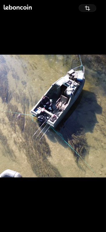 Bateau cabine carpe (image 3)