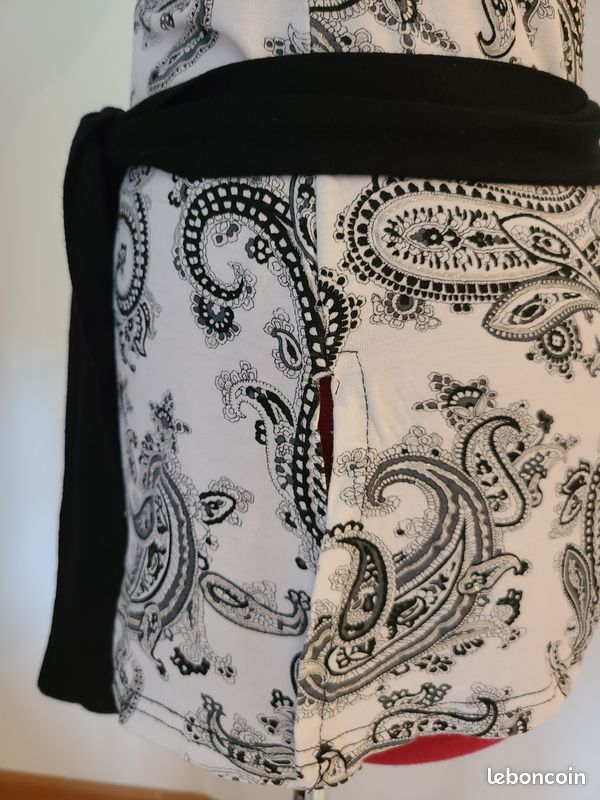 Tee-Shirt avec ceinture noire Cache Cache- Taille S (image 4)