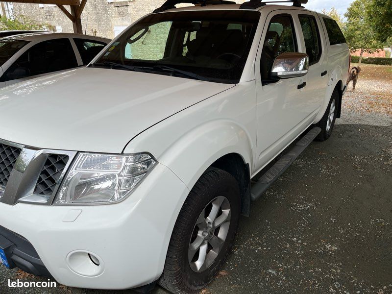 Navara dual cab D40 (image 4)