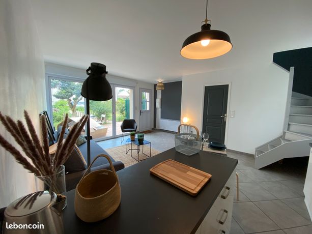 Location meublée maison Saint-Mard avec jardin et garage