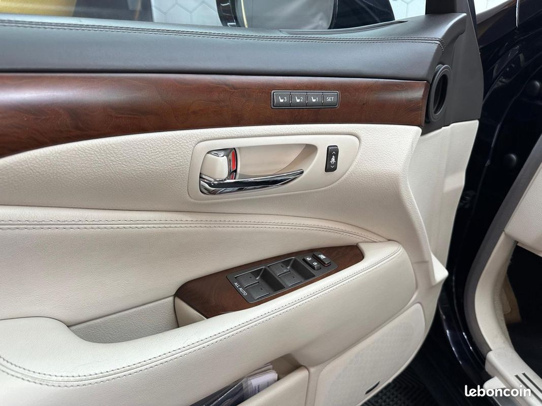 LEXUS LS 600h L - BV E-CVT 600H Pack Président PHASE 2 (image 12)