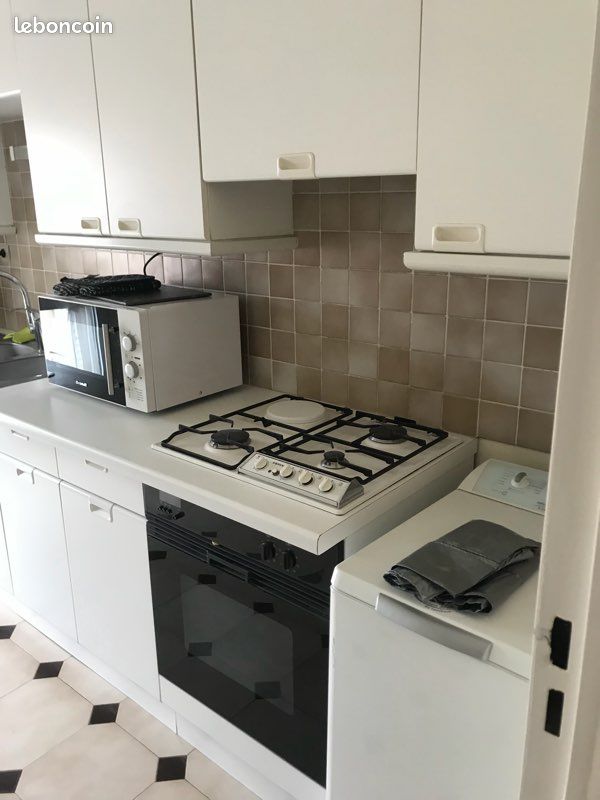 Appartement 5 pièces 110 m² · à Saint-Étienne · 110 m² · 900 €/mois