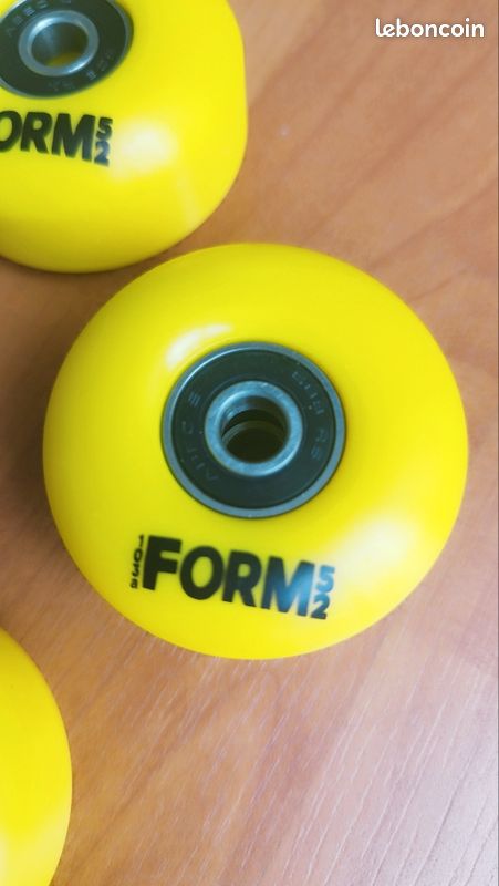 Form 52mm 103a skate roues + 608rs abec 5 bearings (image 2)